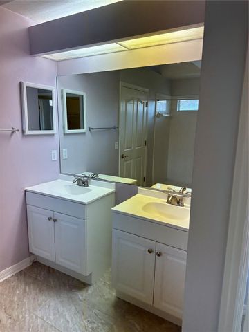 1435 NW 100th Ter, Gainesville, FL 32606