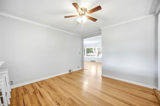 1211 68th Street, Windsor Heights, IA 50324