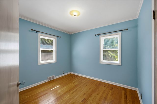 1211 68th Street, Windsor Heights, IA 50324