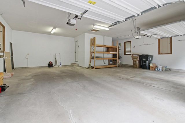 913 Sauk Ridge Trail, Madison, WI 53717
