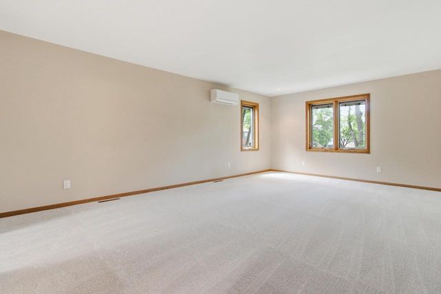 913 Sauk Ridge Trail, Madison, WI 53717
