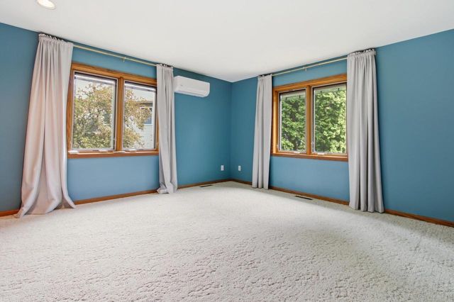 913 Sauk Ridge Trail, Madison, WI 53717
