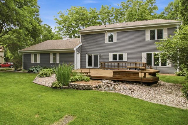 913 Sauk Ridge Trail, Madison, WI 53717
