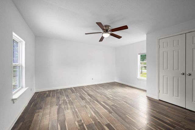 19101 Oak Canyon Drive, Conroe, TX 77385
