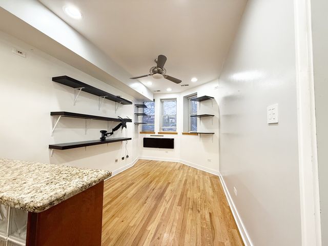 3918 N Kedvale Avenue G, Chicago, IL 60641