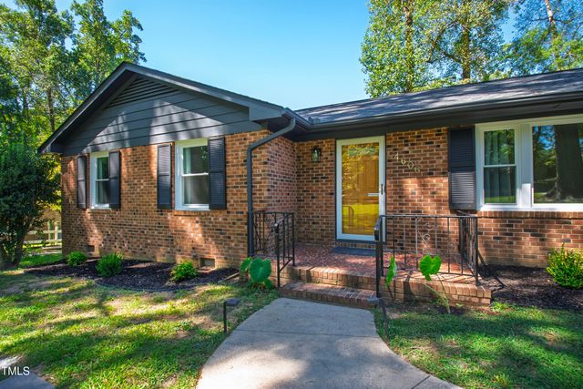 4606 Greenbrier Road, Raleigh, NC 27603