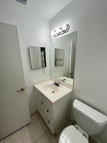 4201 BRIGADOON CIRCLE, Clearwater, FL 33759