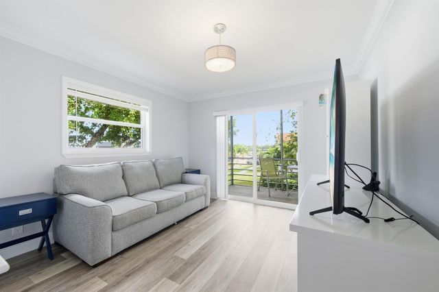 217 Piedmont E, Delray Beach, FL 33484