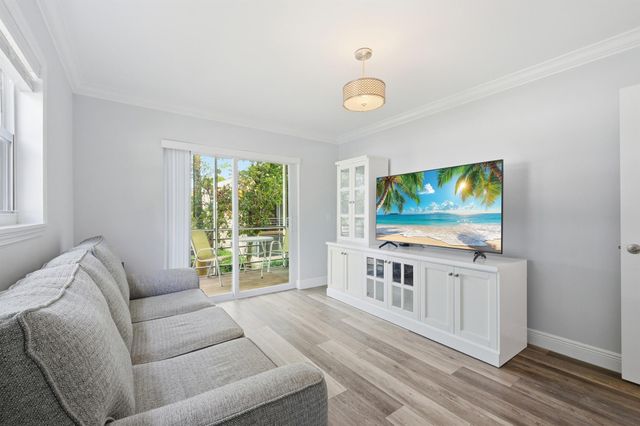 217 Piedmont E, Delray Beach, FL 33484