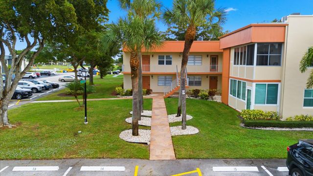 217 Piedmont E, Delray Beach, FL 33484