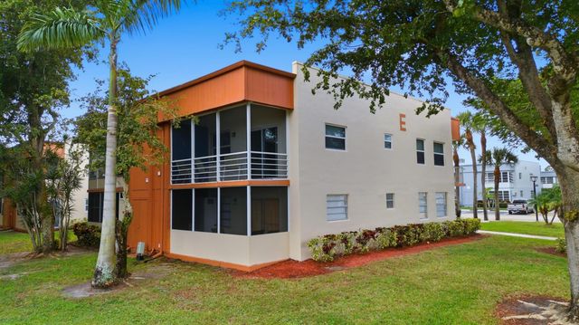 217 Piedmont E, Delray Beach, FL 33484