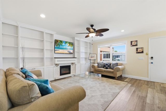 217 Piedmont E, Delray Beach, FL 33484