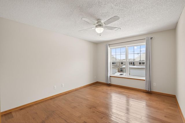 5070 Holly Lane N 6, Plymouth, MN 55446