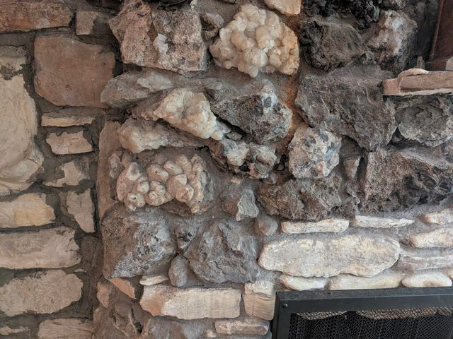 227 Cedar Point Road, Forsyth, MO 65653