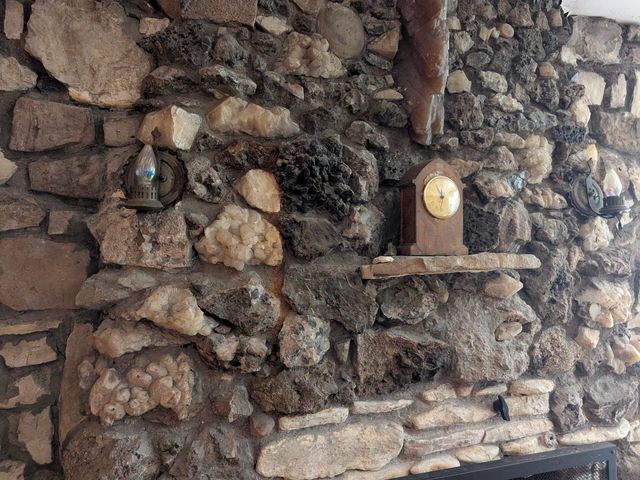 227 Cedar Point Road, Forsyth, MO 65653