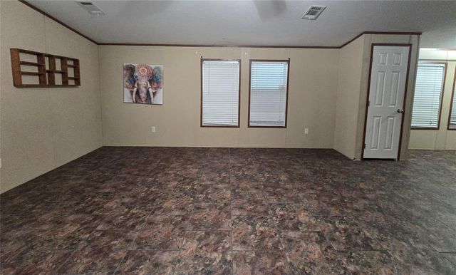 310 Vann Road C, Highlands, TX 77562