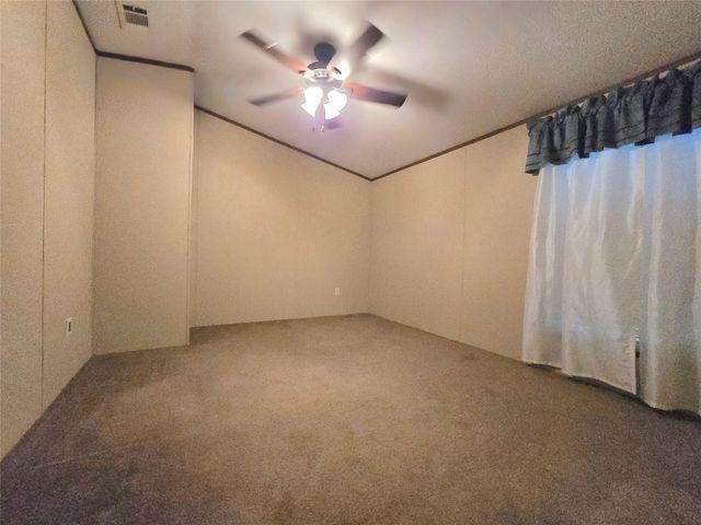 310 Vann Road C, Highlands, TX 77562