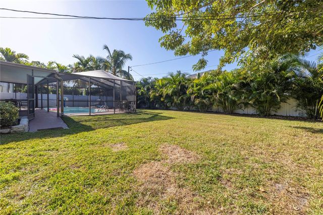 610 CORDOVA BOULEVARD NE, St Petersburg, FL 33704