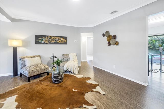 610 CORDOVA BOULEVARD NE, St Petersburg, FL 33704