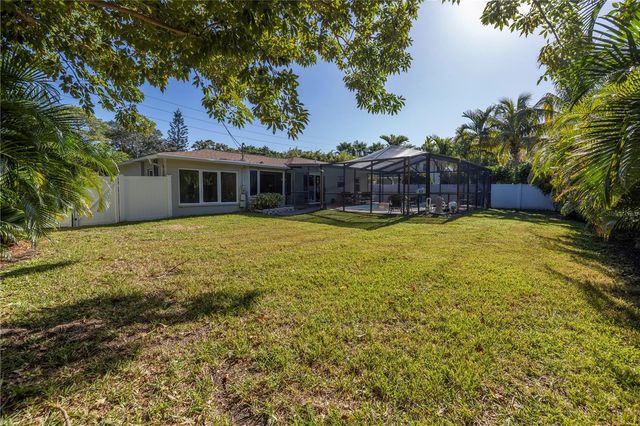 610 CORDOVA BOULEVARD NE, St Petersburg, FL 33704