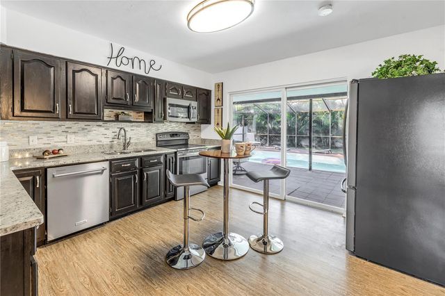 610 CORDOVA BOULEVARD NE, St Petersburg, FL 33704