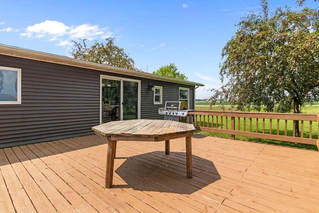 N3964 HAMPLE ROAD, Black Creek, WI 54106