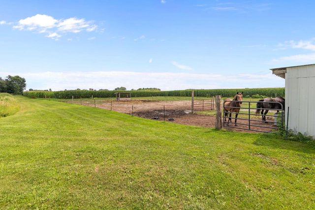 N3964 HAMPLE ROAD, Black Creek, WI 54106