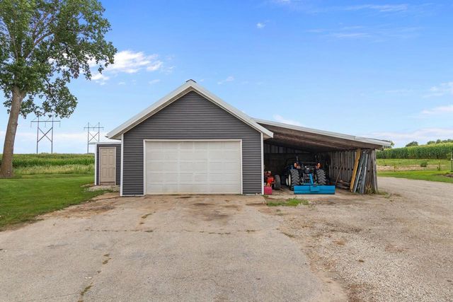 N3964 HAMPLE ROAD, Black Creek, WI 54106