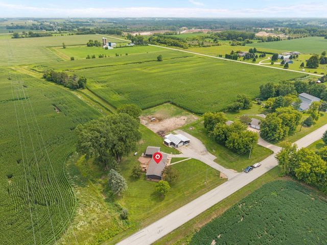 N3964 HAMPLE ROAD, Black Creek, WI 54106