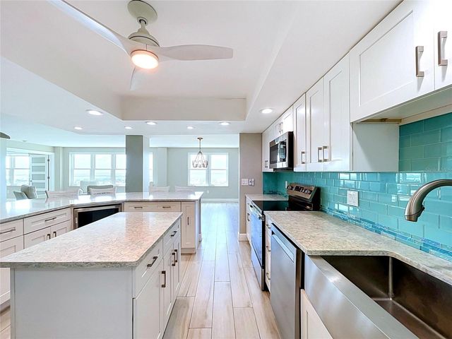 5200 BRITTANY DRIVE S 1502, St Petersburg, FL 33715