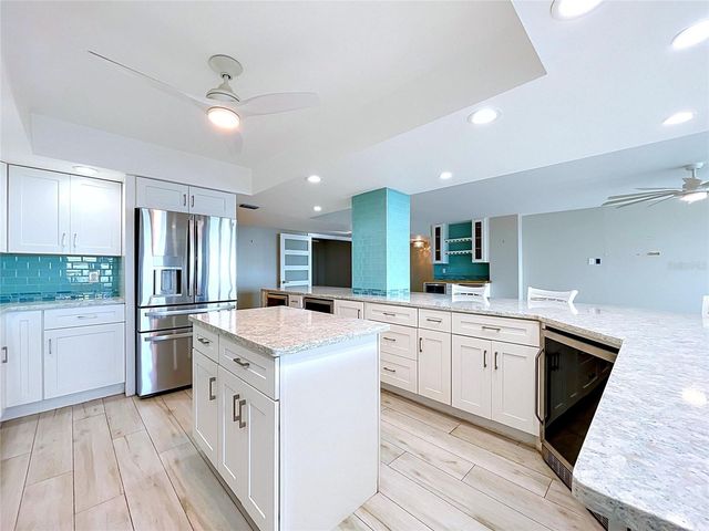 5200 BRITTANY DRIVE S 1502, St Petersburg, FL 33715