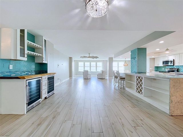5200 BRITTANY DRIVE S 1502, St Petersburg, FL 33715