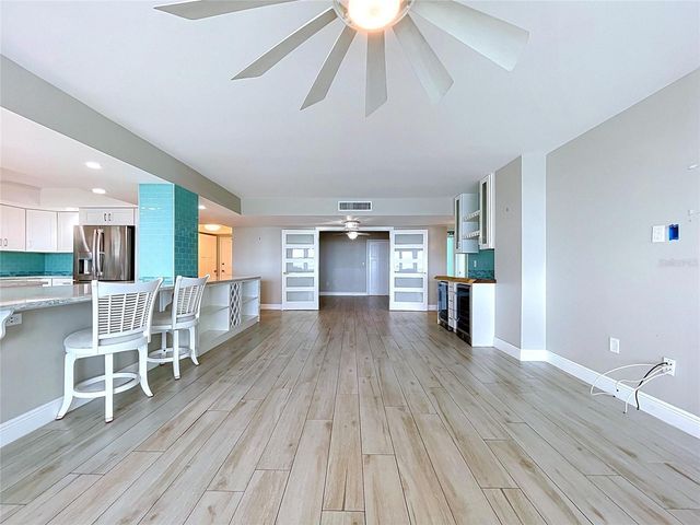 5200 BRITTANY DRIVE S 1502, St Petersburg, FL 33715