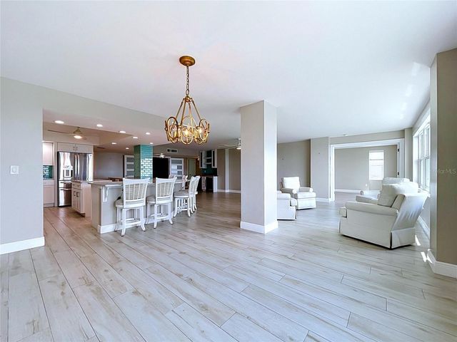 5200 BRITTANY DRIVE S 1502, St Petersburg, FL 33715