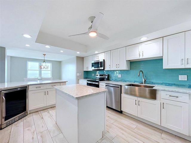 5200 BRITTANY DRIVE S 1502, St Petersburg, FL 33715