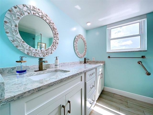 5200 BRITTANY DRIVE S 1502, St Petersburg, FL 33715