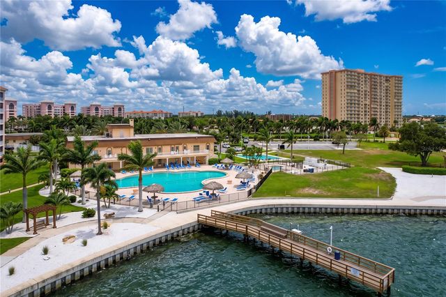 5200 BRITTANY DRIVE S 1502, St Petersburg, FL 33715