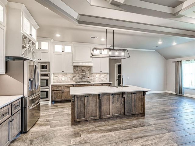 4305 NW 156th Place, Edmond, OK 73013