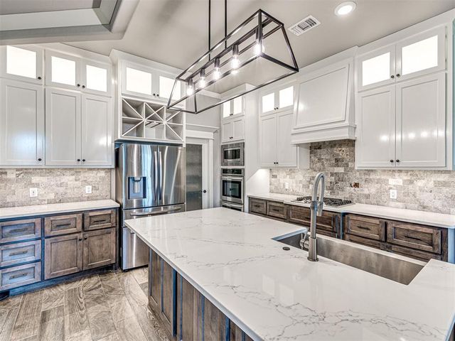 4305 NW 156th Place, Edmond, OK 73013