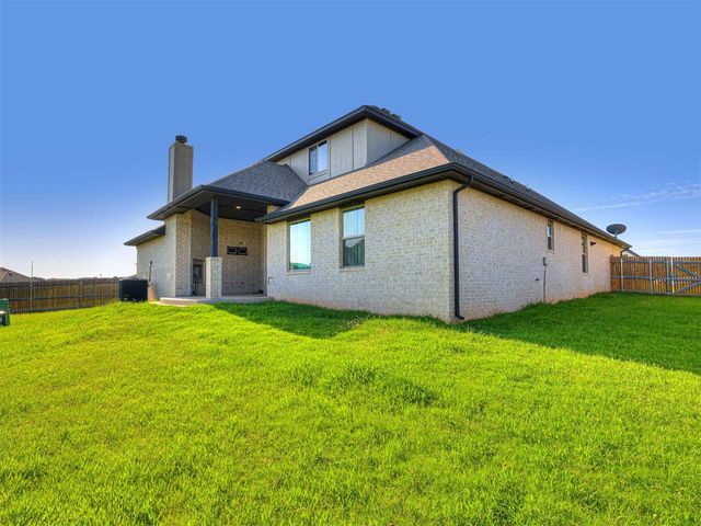 4305 NW 156th Place, Edmond, OK 73013