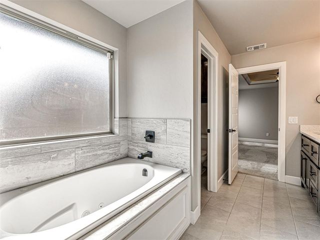 4305 NW 156th Place, Edmond, OK 73013