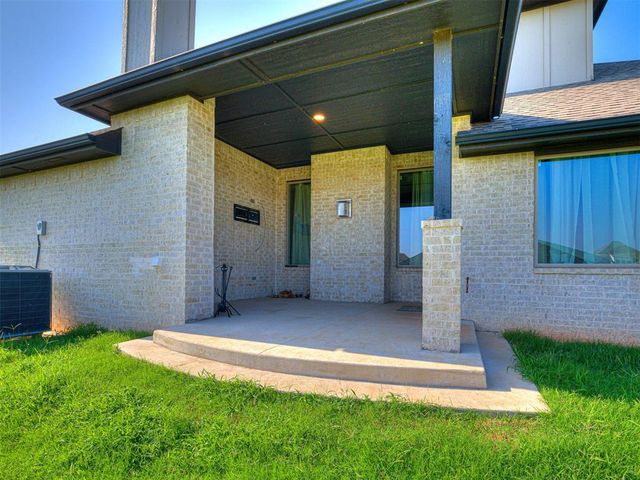 4305 NW 156th Place, Edmond, OK 73013