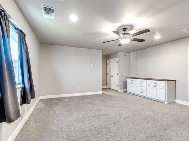 4305 NW 156th Place, Edmond, OK 73013