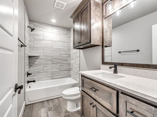 4305 NW 156th Place, Edmond, OK 73013