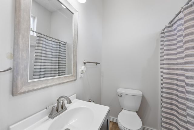 306 E Sunnydell St, Derby, KS 67037