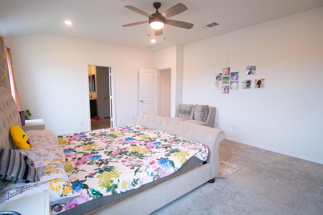 2105 Ebony Dove ST, Round Rock, TX 78664