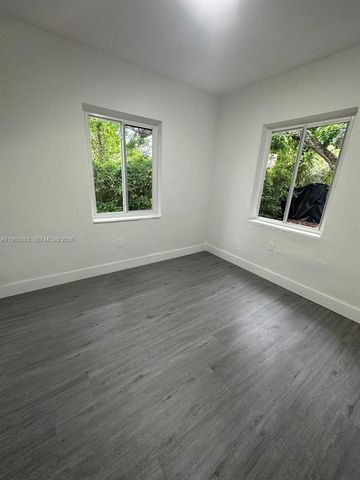 1812 NW 64th St, Miami, FL 33147