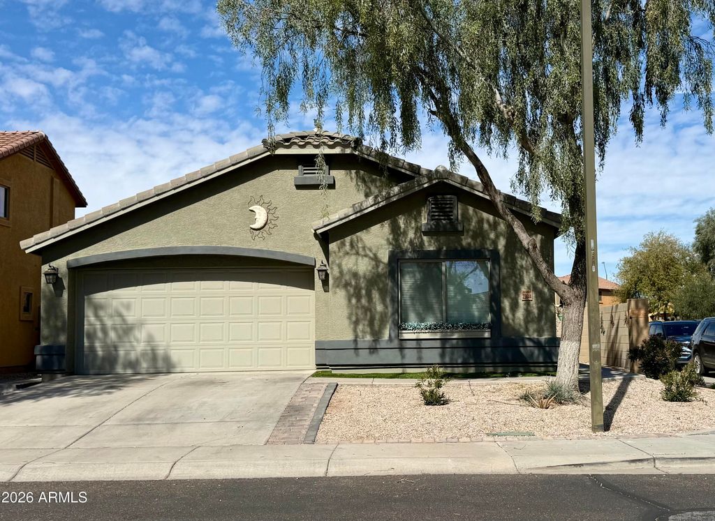 23644 W PARKWAY Drive, Buckeye, AZ 85326