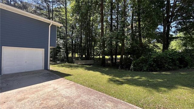 2945 Barrett Court, Powder Springs, GA 30127