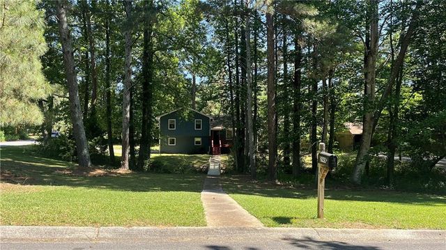 2945 Barrett Court, Powder Springs, GA 30127